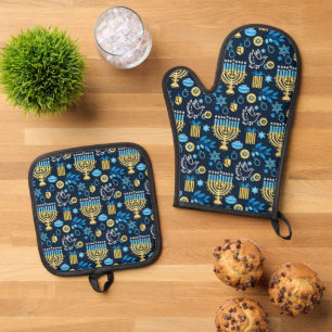 Happy Hanukkah Oven Mitt & Pot Holder Set