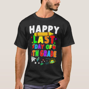 Happy Last Day Of 8th Grade Teacher Students Costu T-Shirt