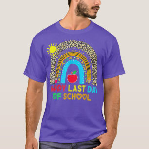 Happy Last Day Of School 2022 Teacher Life Studen T-Shirt