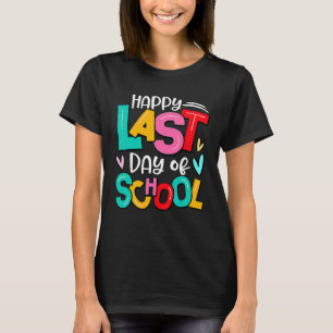 Happy Last Day Of School Colourful Cute Heart Summ T-Shirt