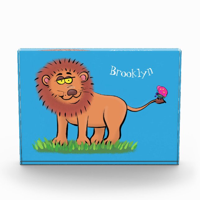Happy lion with butterfly cartoon illustration photo block (Front)