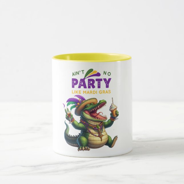 Happy Mardi Gras Alligator Mug (Center)
