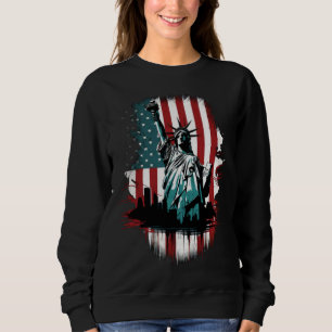 Happy Memorial Day New York NY City Skyline USA Am Sweatshirt