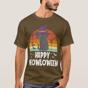 Happy Meowloween Black Cat On Pumpkin Halloween Vi T-Shirt