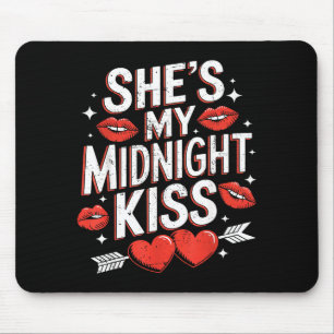 Happy New Year Couples She's My Midnight Kiss Vale Mouse Pad