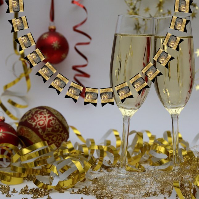 Happy New Year's Eve Elegant Modern Black Gold Bunting (Creator Uploaded)
