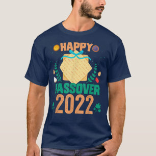 Happy Passover Matzah Jewish Holiday Pesach 2022  T-Shirt
