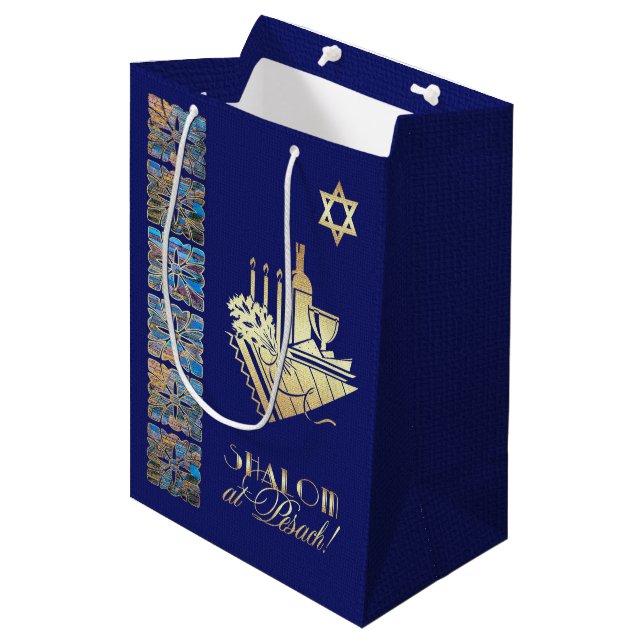 Happy Passover. Seder Table Icon Gift Paper Bags (Front Angled)
