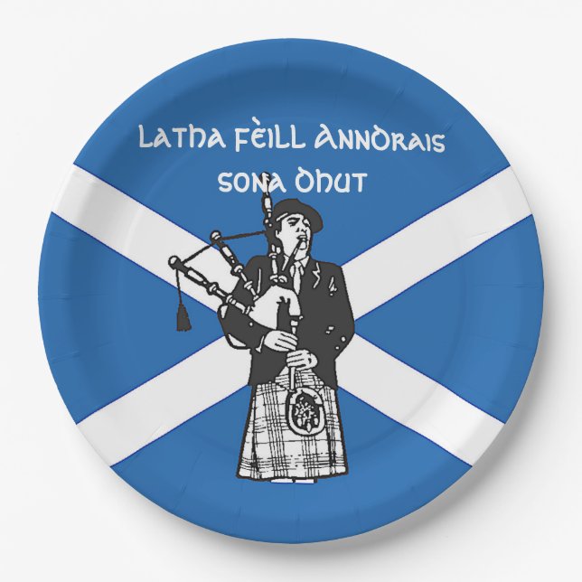 Happy St Andrews Day Flag Bagpiper Large 9" Paper Plate (Front)