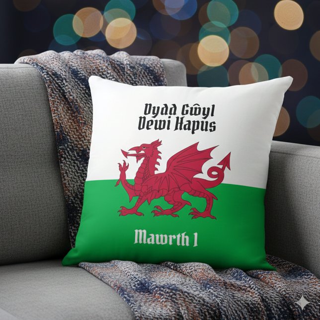 Happy St. David's Day Red Dragon Welsh Flag Cushion (Happy St. David's Day Welsh Flag Throw Pillow Cover Photo)