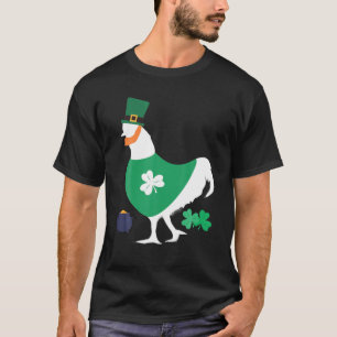 Happy St Patricks Day Chicken Funny Farmer Animals T-Shirt