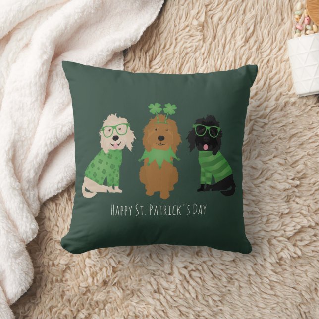 Happy St Patricks Day Goldendoodle Dogs Cushion (Blanket)