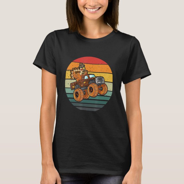 Happy Turkey Day Cute Little Pilgrim Thanksgiving  T-Shirt (Front)