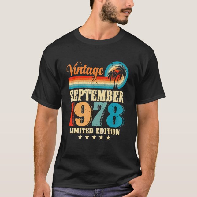 Happy With Family September 1978 44th Birthday Vin T-Shirt (Front)
