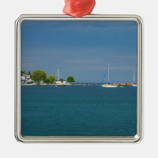 Harbor Mackinac Island Metal Tree Decoration (Front)