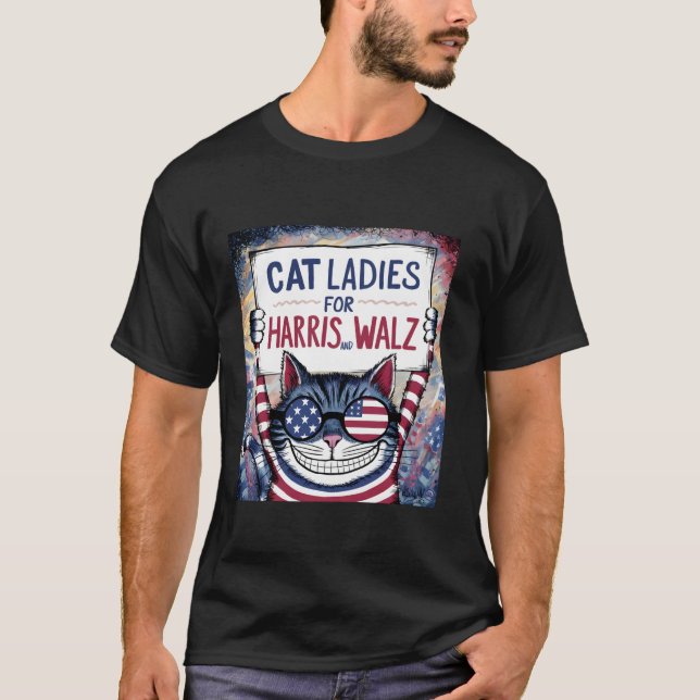 Harris Walz 2024 Cat Ladies for Harris and Walz Wa T-Shirt (Front)