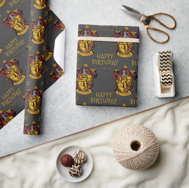 Harry Potter Birthday | Gryffindor Chalkboard Wrapping Paper (Crafts)