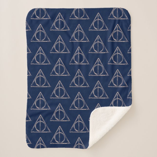 Harry Potter | Deathly Hallows Watercolor Sherpa Blanket (Front)