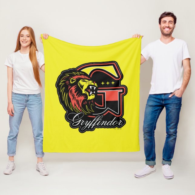 HARRY POTTER™ | GRYFFINDOR™ Athletic Badge Fleece Blanket (In Situ)