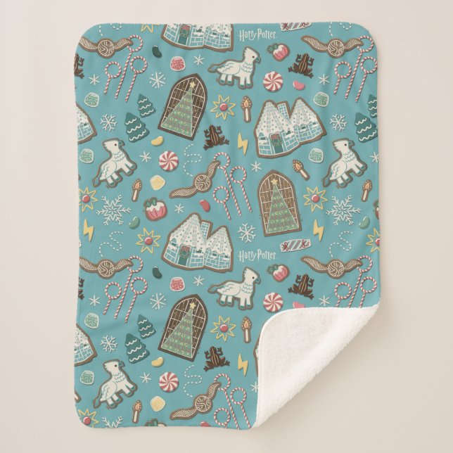 HARRY POTTER™ HOGWARTS™ Christmas Cookie Pattern Sherpa Blanket (Front)