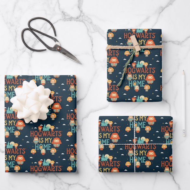HARRY POTTER™ | HOGWARTS™ IS MY HOME WRAPPING PAPER SHEET (Front)