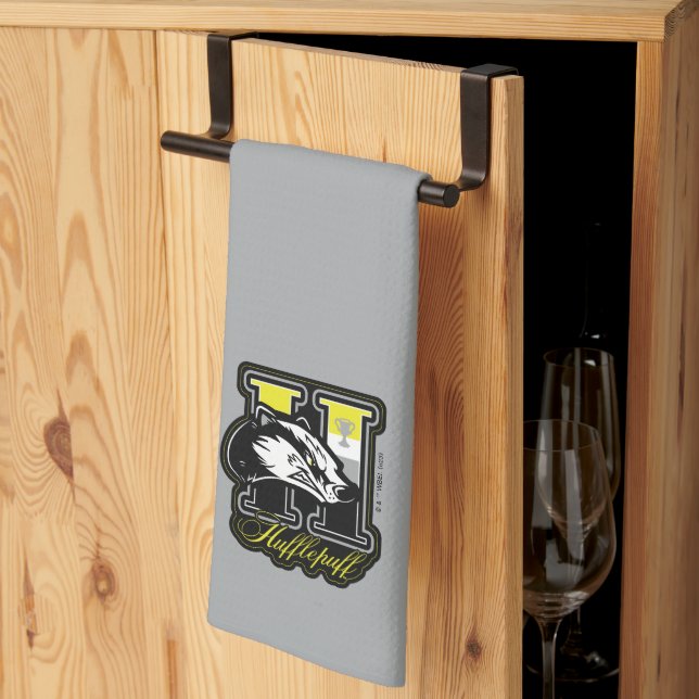HARRY POTTER™ | HUFFLEPUFF™ Athletic Badge Tea Towel (Thirds Fold)