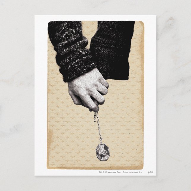 Harry Potter Spell | Holding hands with Horcrux Postcard (Front)
