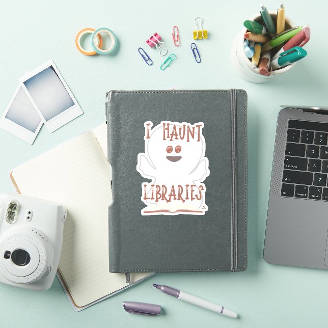 Haunt Libraries Fun Bookish Ghost Cartoon      (iPad Cover)