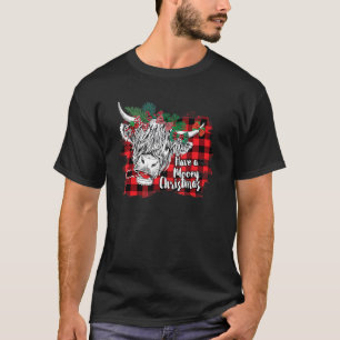 Have a Mooey Christmas Merry Xmas Highland Cow T-Shirt