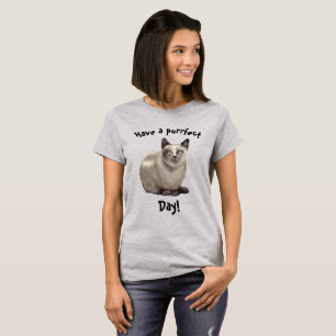 Have a Purrfect day! Cat painting in a T-Shirt