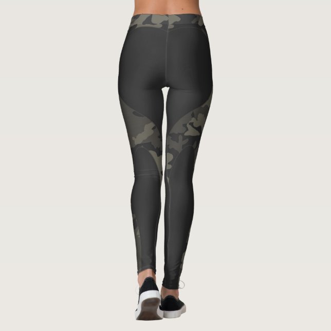 HAVEL HEART BUN CAMO LEGGINGS (Back)