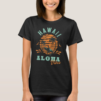 Hawaii   Aloha Vibes  Surfboard Palm Trees Sunset  T-Shirt