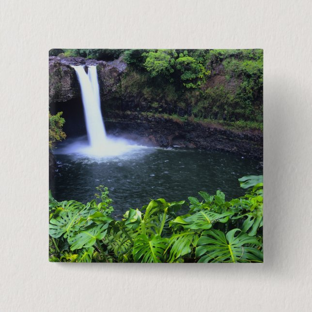 Hawaii, Big Island, Hilo, Rainbow Falls, Lush 15 Cm Square Badge (Front)