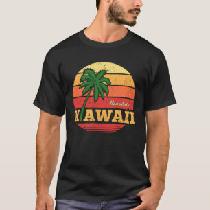 HAWAII Honolulu Beautiful Vacation Retro Souvenir T-Shirt