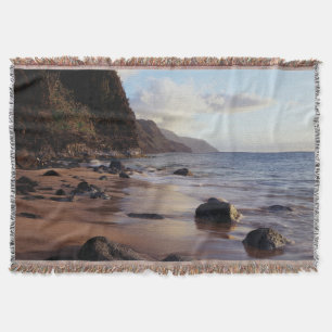 Hawaii, Kauai, Haena State Park 2 Throw Blanket