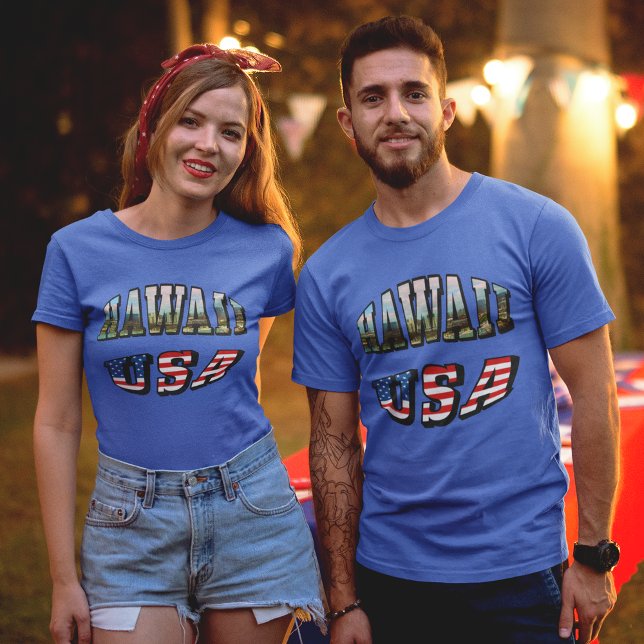 Hawaii Picture and USA Flag Text T-Shirt (Hawaii Picture and USA Flag Text T-Shirt)