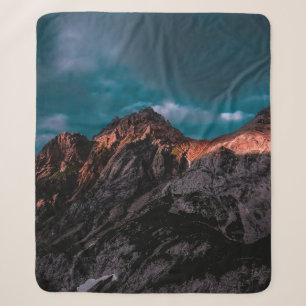 HAWAII VOLCANO DIGITAL WALLPAPER SHERPA BLANKET