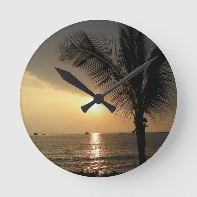 Hawaiian Island Ocean Sunset Round Clock (Front)