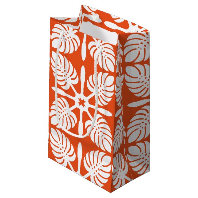 Hawaiian Pattern Gift Bag (Front Angled)