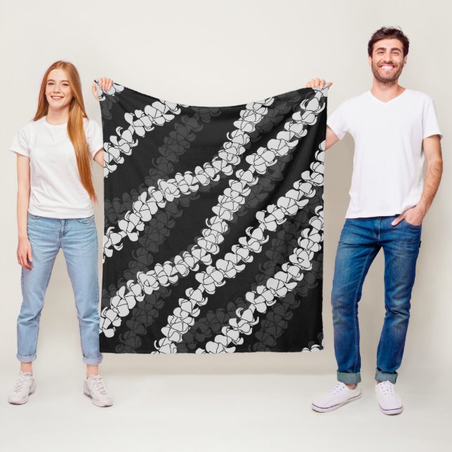 Hawaiian Print Puakenikeni lei Fleece Blanket (In Situ)