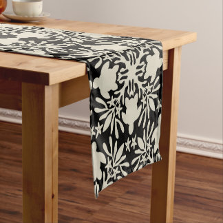 Hawaiian Quilt Honu ( sea turtle ) Short Table Runner