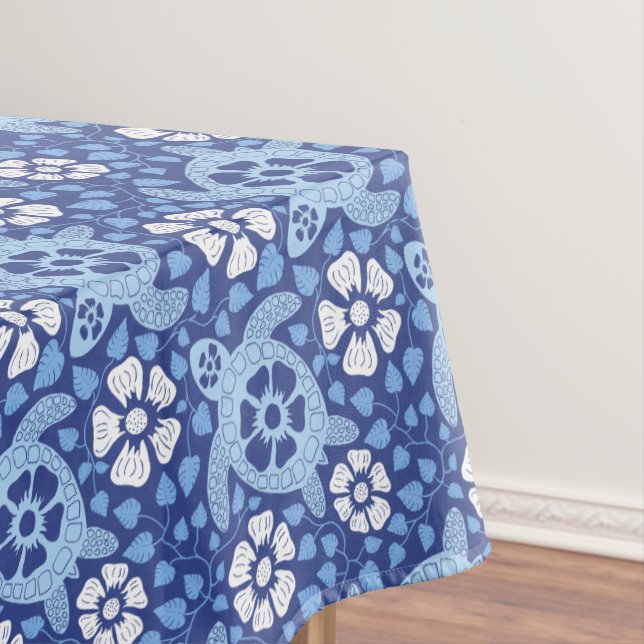 Hawaiian Sea Turtle Tablecloth (In Situ)