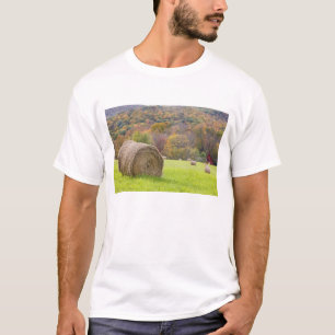 Hay bales and fall foliage on farm, T-Shirt