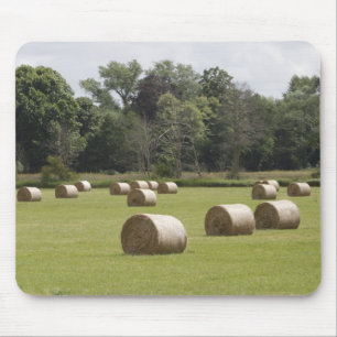 Hay bales mouse pad