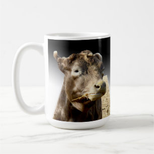 Hay Day: A Brown Cow’s Munching Moment in Pop-Out Coffee Mug