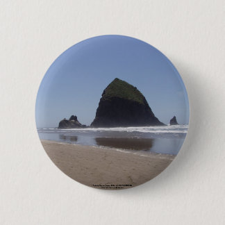 Haystack Rock 6 Cm Round Badge