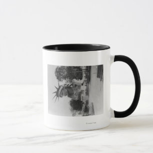 Head of Statue of Liberty in Paris Park Mug