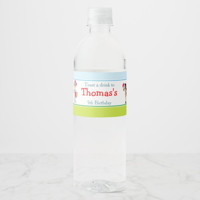 Hear Ye Brunette Cute Knight Water Bottle Label (Front)