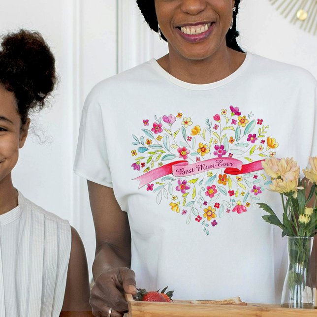 Heart bouquet Best Mum Ever t-shirt (Creator Uploaded)