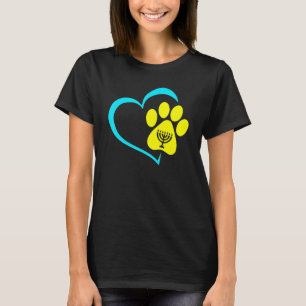Heart Dog Paw Print Menorah Hanukkah Chanukah Jewi T-Shirt